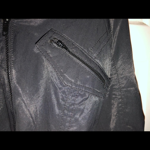 DKNY Ladies spring coat - Picture 6 of 8